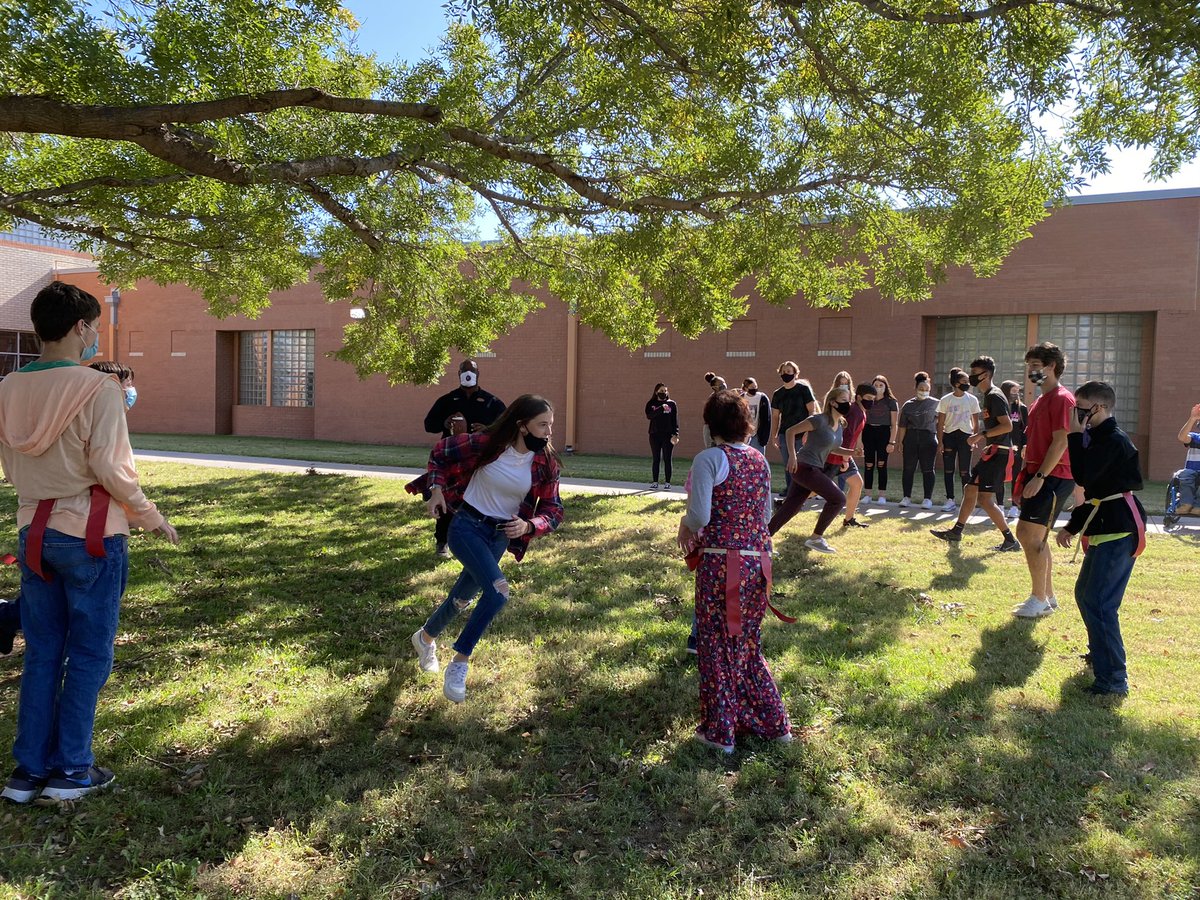 MrsAndrajack's tweet photo. PAL partners playing flag football with some of our favorite athletes. This is our first Bulldog League Friday and it was a good one! ❤️ https://t.co/OIup66pJA6