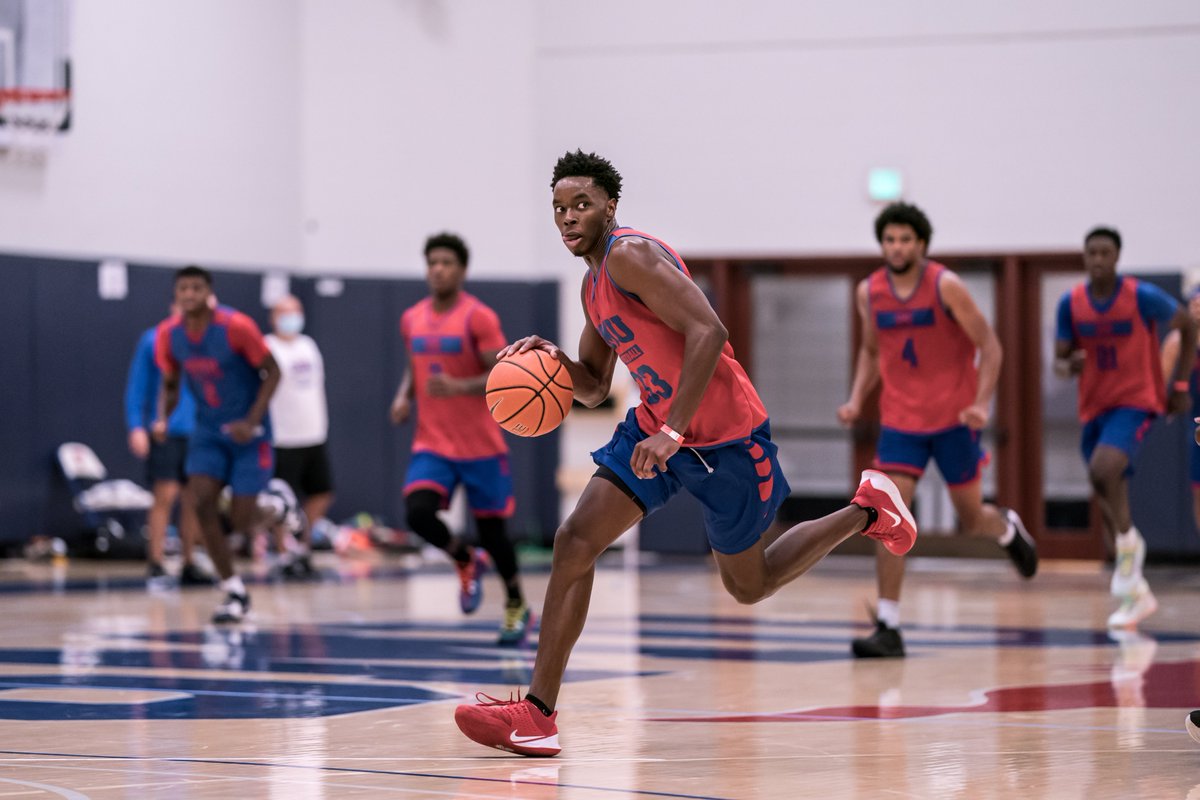 SMUBasketball's tweet photo. Best ๐ธ of @dariusmcbride24 #DMACday https://t.co/PjEXQOPFTh