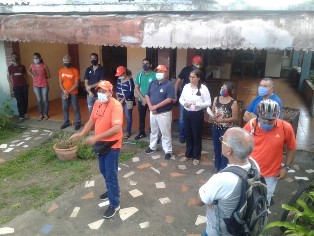 LeonPadilla's tweet photo. Asambleas de Vecinos en los sectores #LasCocuizas, #LosGuaritos #Paramaconi #laPuente llamamos a todos los venezolanos a participar en la Consulta Popular.
#MonagasAlzaLaVoz https://t.co/hMhauDmVSK