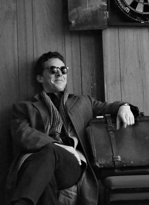 kalazarLuvsBenC's tweet photo. #PatrickMelroseBatch @CumberbatchSpam

Waiting https://t.co/r3gQqqaR4G