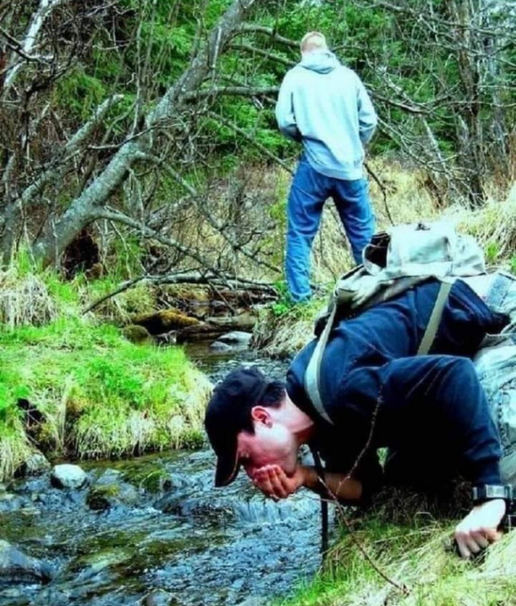 Learning how to collect and treat water to make it safe to drink is an important survival skill

m.facebook.com/groups/7493258… 

#TACSThailand #camping #bushcraft #survival #prepping #emergency #disaster #preparedness #Prepare #BePrepared #water #survivaltips #hydration