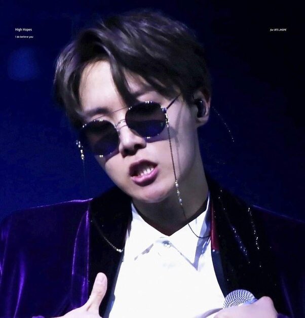 aaarmyarmy1's tweet image. Jung Hoseok 😎