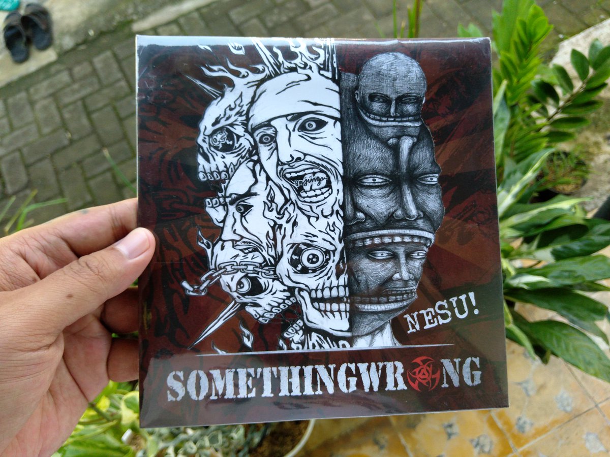 ardhijatmiko's tweet photo. siji, loro, telu..bajingan asu! #NESU https://t.co/jiZNfBPYnO