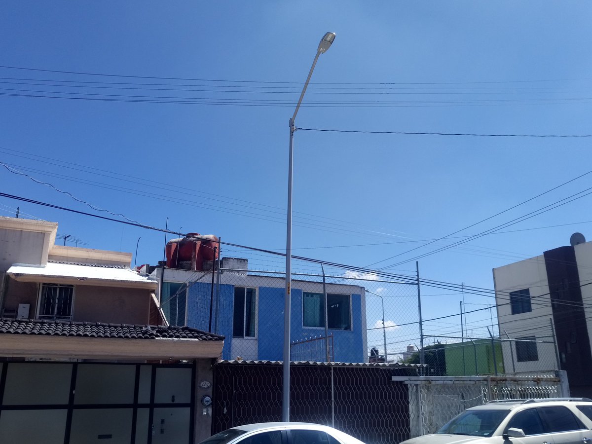 CMaestroFederal's tweet photo. Agradecemos a @PueblaAyto y a @InfraPue por la colocación de luminaria en Calle Gabino Barreda esq. Torres Quintero! https://t.co/NrCrVU0P60