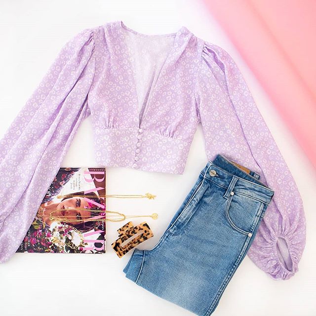 Hello Molly tweet media