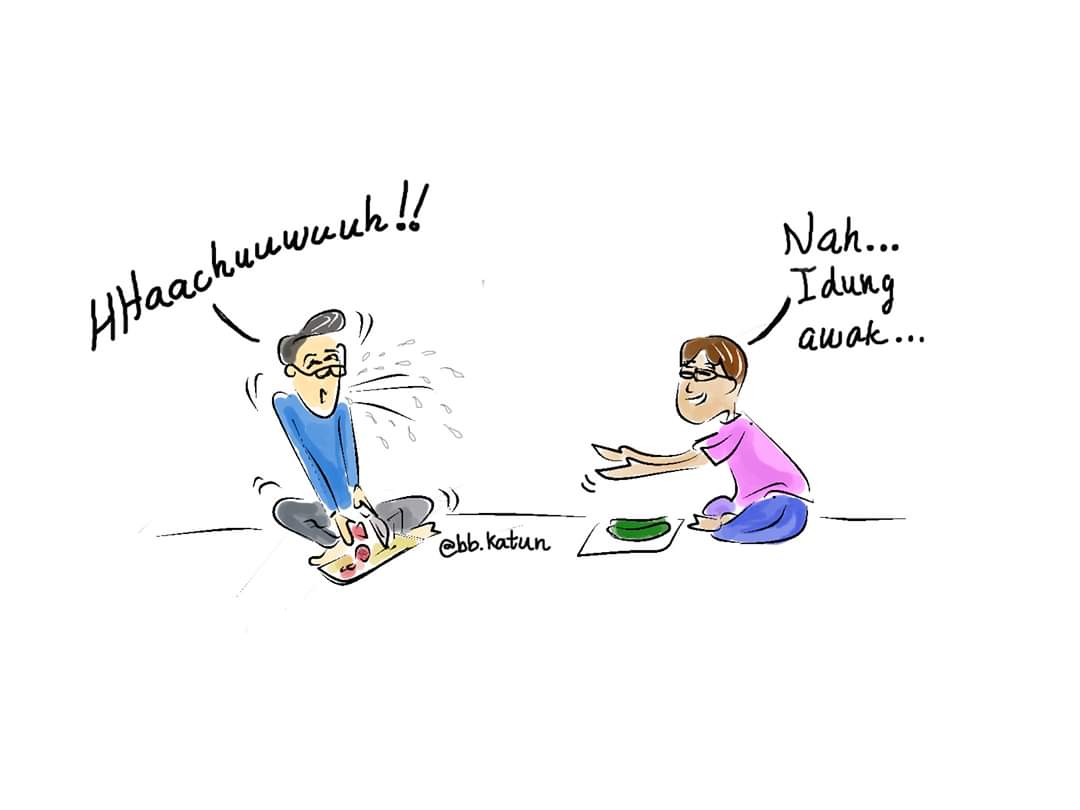 bbkatuns's tweet photo. Hi, saya BB. Cuma peminat lukis komik since kecik. Lukis komik sekadar hobi untuk hiburan.😁 Ada content bahasa Iban sebab saya rasa tak banyak komik bahasa Iban yang ada. 🤔 Harap2 satu hari nanti bole compile jadi buku. Terima kasih sudi jenguk 😍 #ArtistOfMalaysia 
#bbkatun https://t.co/3WqUbsGUDk