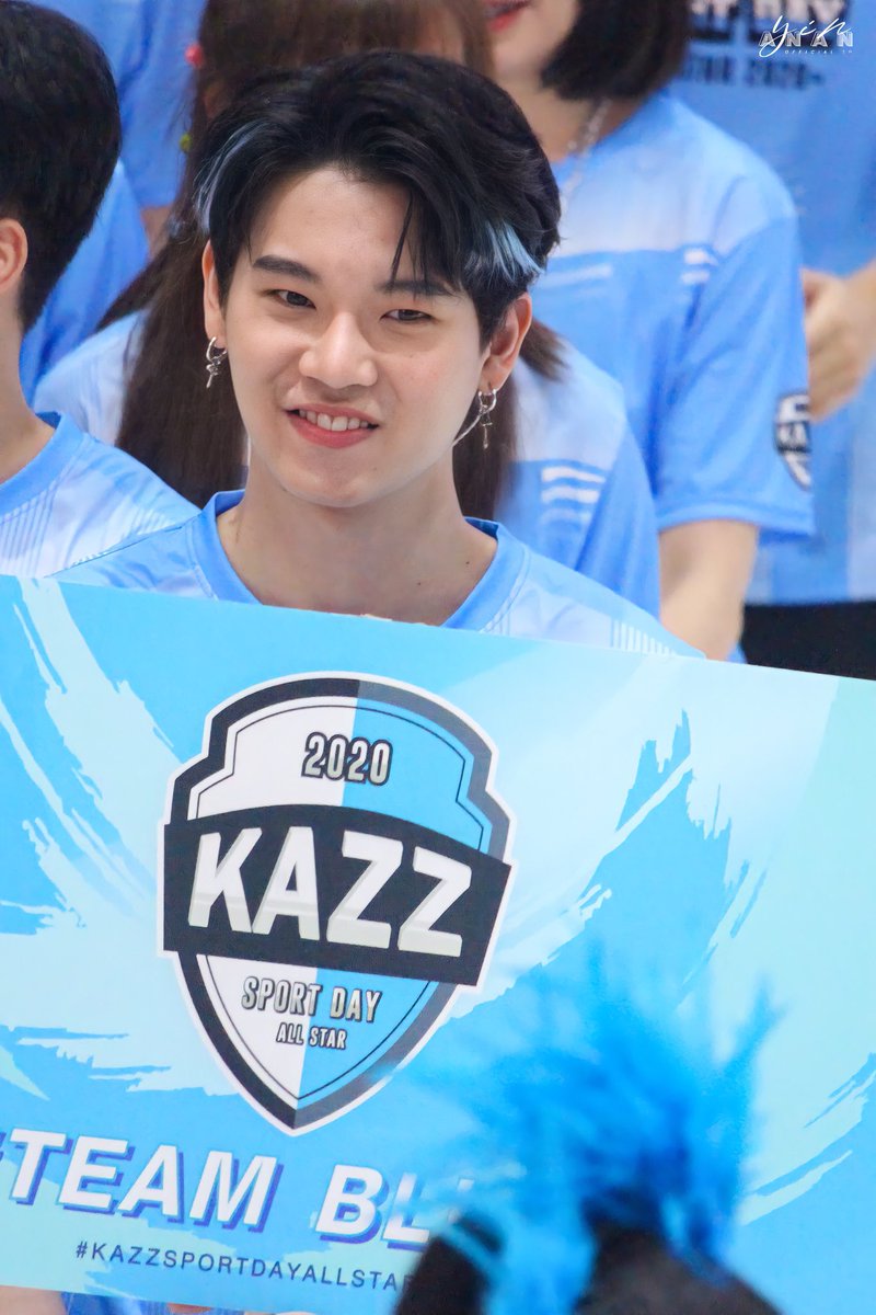 YinOFFICIALTH's tweet photo. เย้ยฟ้า ท้าดิน ได้ยิน ไปถึงสวรรค์ ปิดถนน เปิดสวรรค์ หยิ่น อานันท์ หล่อมาก 💙✨ 

 #KazzSportDayAllStar2020
#yinyin_anw https://t.co/9rE2jPChvG