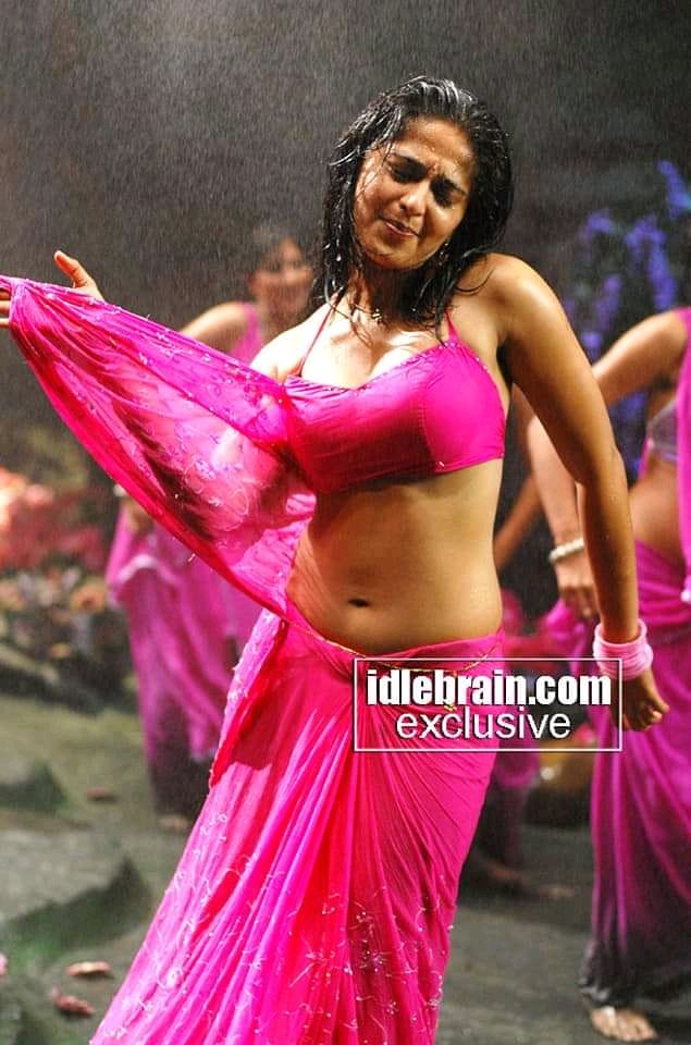 Wet Anushka Hotty Structure and Navel  #HBDAnushkaShetty  #AnushkaShettyhot