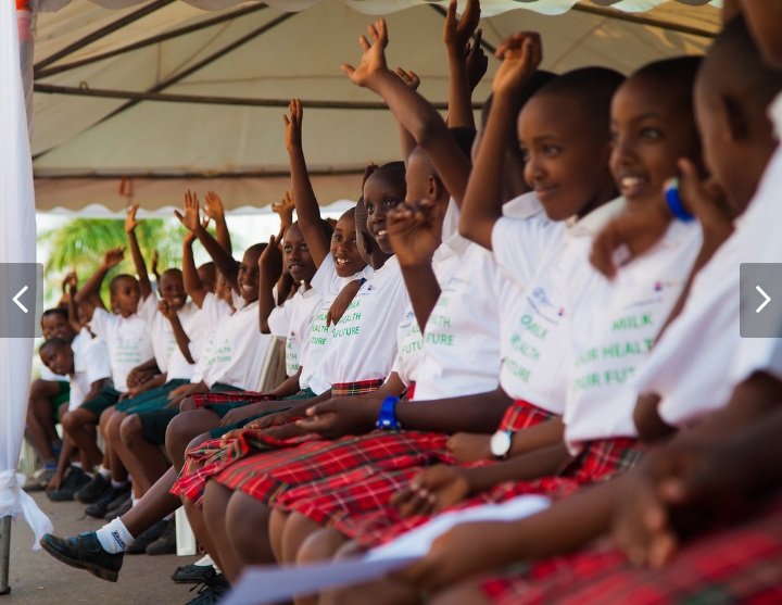 THROW BACK 2016: 

In 2016, Rwanda National Dairy Platform in partnership with Ministry of Agriculture and Animal Resources (MINAGRI) organized a campaign awareness  about the importance of drinking milk 

The theme was “Our milk, our health and our future,.