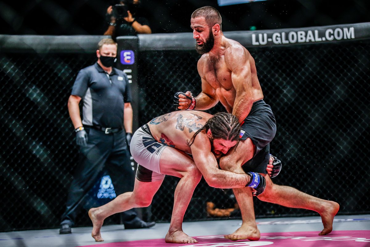ONEChampionship's tweet photo. Check out the best ๐ธ from ONE: INSIDE THE MATRIX II! #InsideTheMatrix2 #WeAreONE #ONEChampionship https://t.co/UI2m6AJkvK