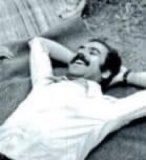 unsalunlu's tweet photo. "... daha sorulmadıysa hesabı
yani faizin, artı-değerin, azami kârın... 
Yörükselimin, Yusufların ve 
can içen "can"ların... 
Hesabı sorulmadıysa 
güneş gibi erimiş , bahar suları gibi akmış kanların...
Hesabı sorulmadıysa daha,
sorulmayacak sanmayın...
Aldanmayın!"
#ilhanerdost https://t.co/fdgpWs1ZxC