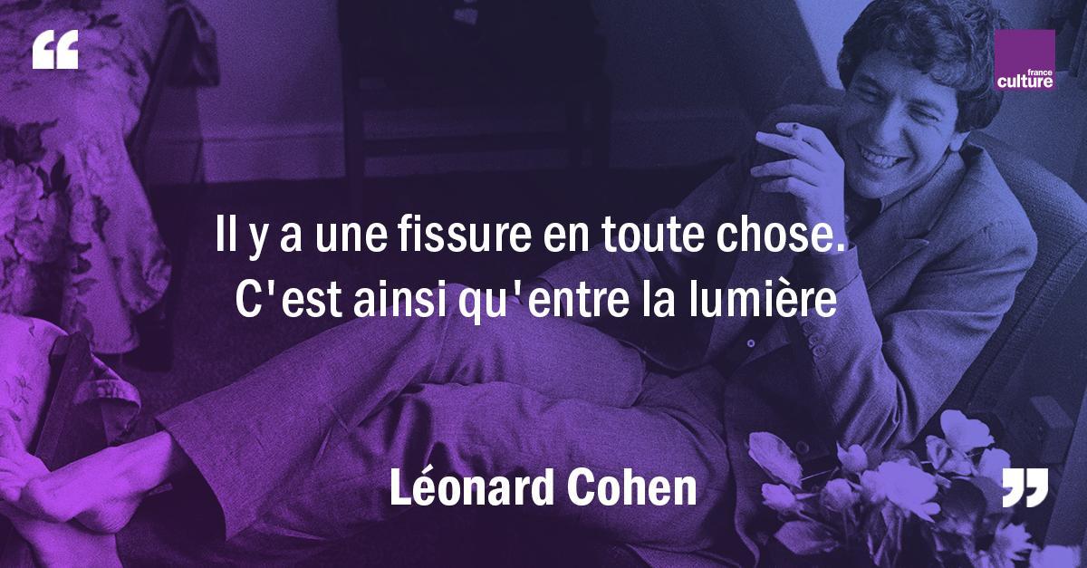 franceculture's tweet photo. 7 novembre 2016 : mort de Leonard Cohen. Sa quête : atteindre les profondeurs du cœur. Pour cela, il n’eut d’autre choix que d’explorer avec une lucidité implacable la part d’ombre et de lumière qui constitue chacun de nous, à commencer par lui-même. https://t.co/Zqn2m5Sd6o https://t.co/JI7zFF0iZq
