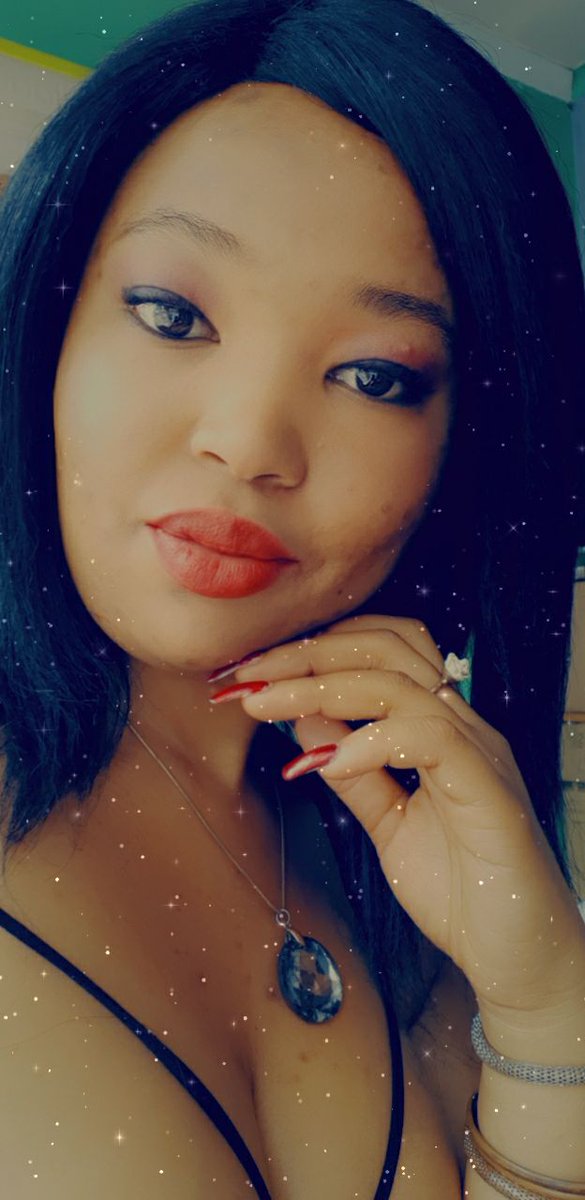 Palesa_morake's tweet photo. 🤔 https://t.co/4huOtZsEVb