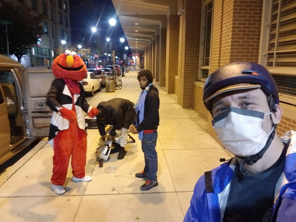 Murse_Paddy's tweet photo. Met drum line Elmo coming home from the convention center tonight https://t.co/EWfzSDpQz3