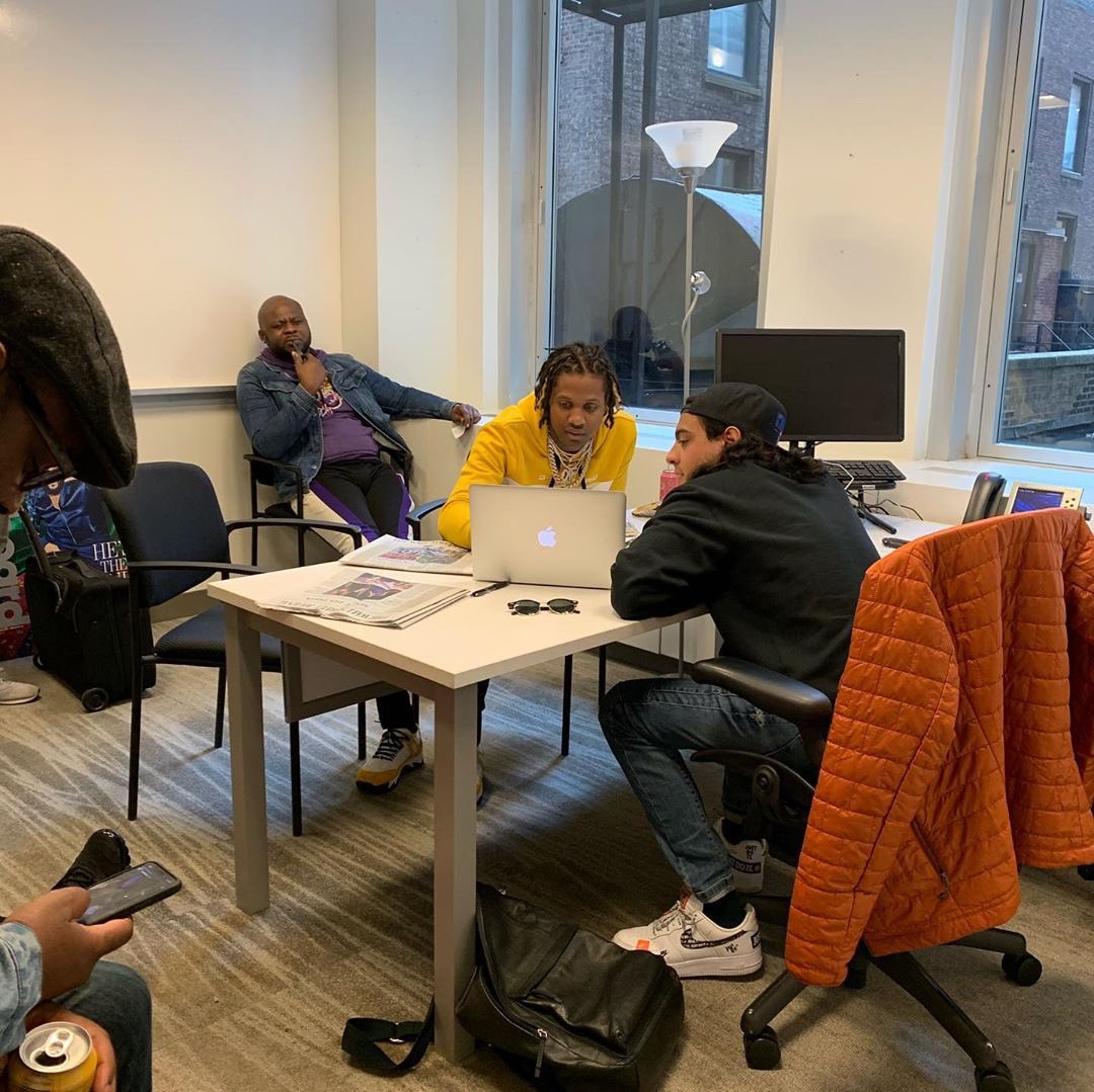 Next Time Durk visited the office he actually played me Von’s music for me in late 18/early 19 saying he was up next.