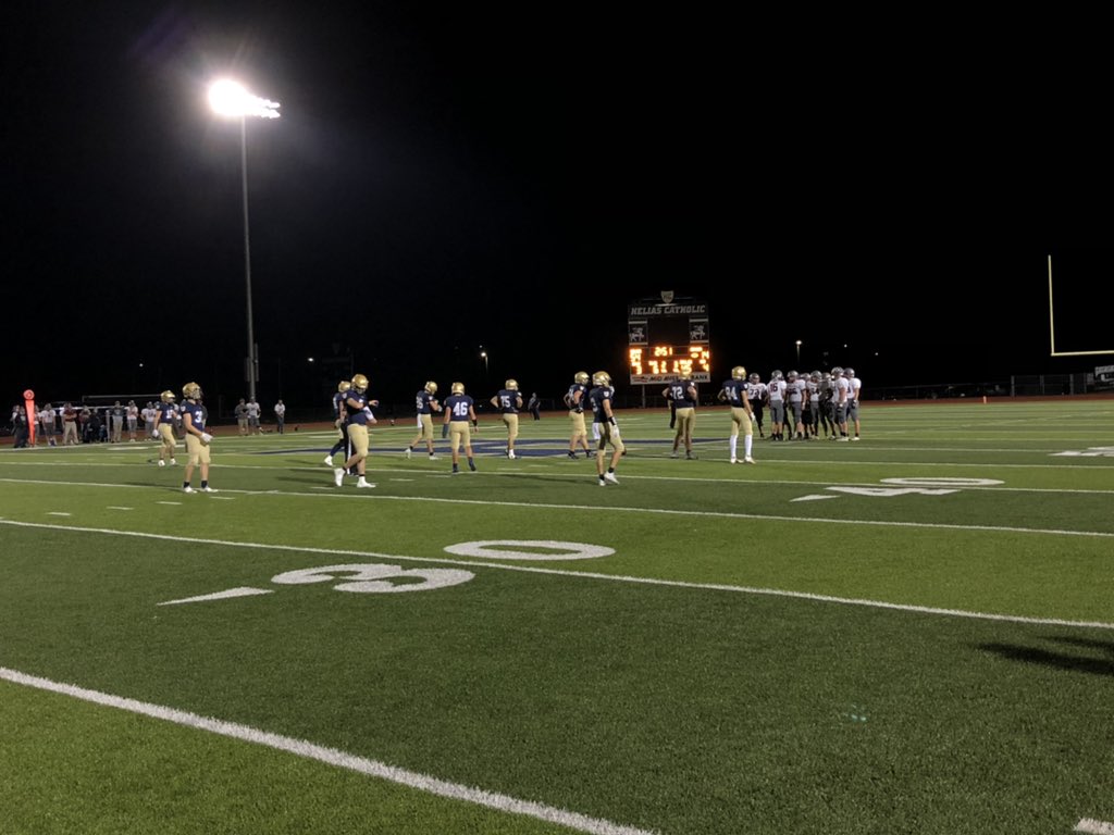 karsentv's tweet photo. Clock is running here in Jefferson City, Nevada has possession on the 46. @KOMUnews  #FridayNightFever https://t.co/VbWLAmreXO