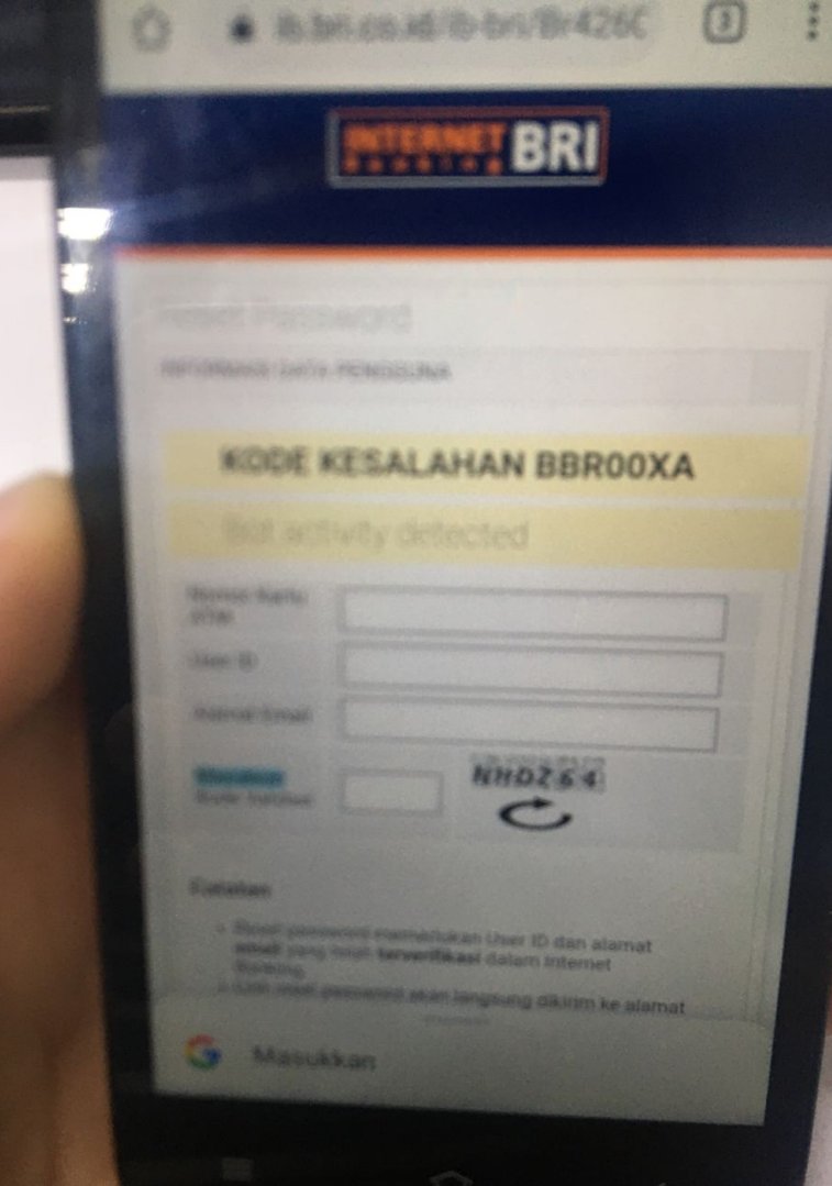erlingiofani5's tweet photo. @kontakBRI halo kak mau tanya kenapa saya hari ini nggak bisa nerima email reset pass dari bri ya ? keterangannya seperti itu , saya mau pindahin dana lewat sms banking kenapa gagal terus ya ? karena posisi saya di luar negeri https://t.co/XLtRV1P7cb