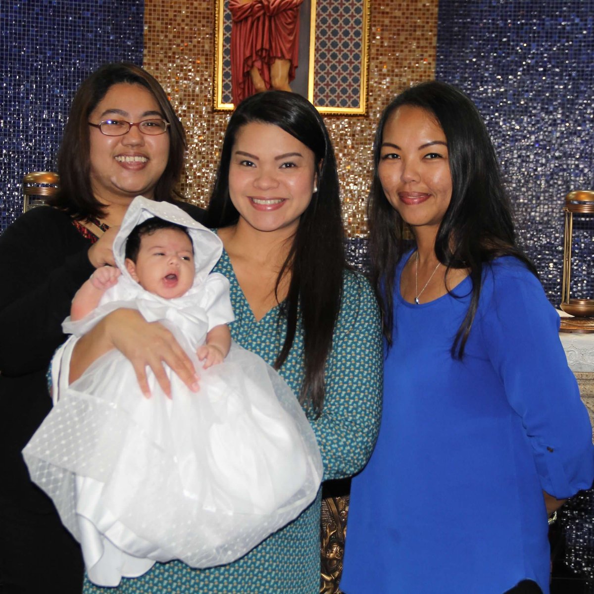 TrinaMasfina's tweet photo. The best friends/Godmother's any little girl can ask for! She is truly blessed. #DylanBriann #Nov2016 #Baptismal https://t.co/2KZPf79bZf