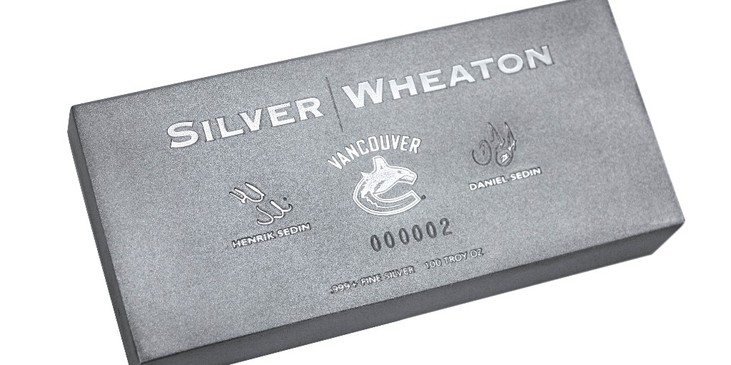 SpecialOBC's tweet photo. You could own an exquisite bar of silver bullion that features the signatures of Henrik &amp; Daniel Sedin! Bid now in the #SCF2020 silent auction and support Special Olympics BC and @Canucksforkids. Big thanks to @Wheaton_PM for donating this unique item! https://t.co/ctF5vSLIuu https://t.co/j7vGgkkXdg