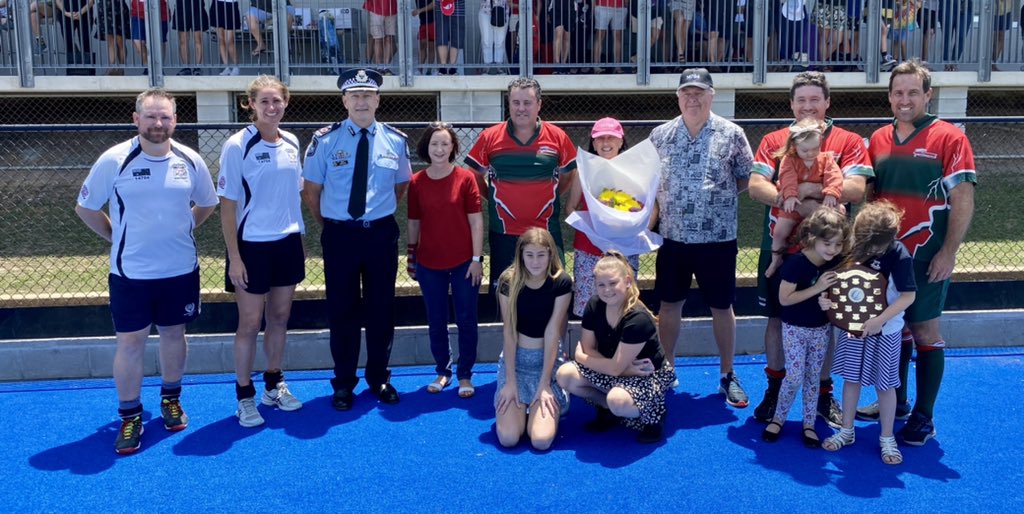 MickBarnesQLD's tweet photo. Annual Brett Forte @QldPolice v Redcliffe Hockey game today. Redcliffe won 6-4. Supported by DC Gollschewski, @YvetteDAth & Redcliffe Leagues Hockey Club. Stuart & Heather Forte presented Brett Forte Shield. Funds raised 4 Qld Police Legacy #stickupforbrett ๐ https://t.co/13HDgTKslu