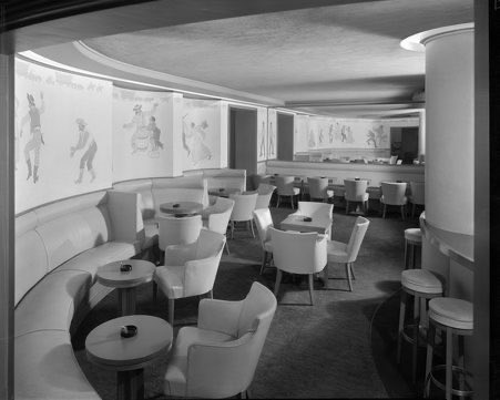 JoshLipnik's tweet photo. Holabird &amp; Root, Westport Room Restaurant (1938) Kansas City, MO

Photos: Hedrich-Blessing
Via Chicago History Museum Image Collection https://t.co/aCclN3Ljgv