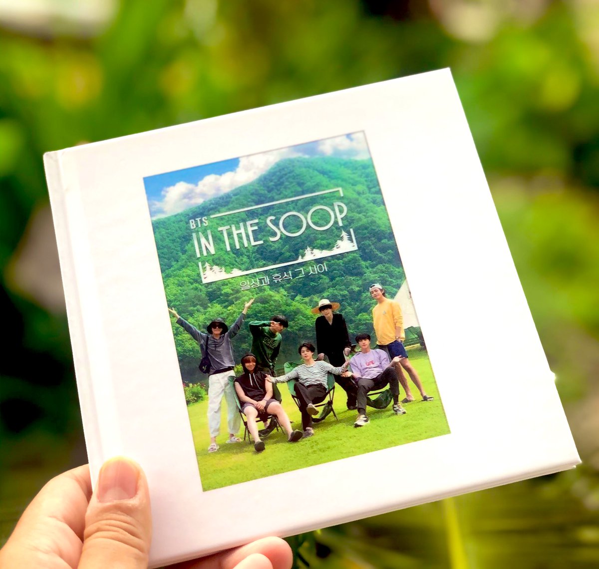 galaseokgenie's tweet photo. Aaaaaa special thank you to @OneulKim_  for this beautiful photobook!! 😭😭💜💜💜 And thank you for doing the GA 🥰 i wanna join it again 🙆🏼‍♀️ https://t.co/o3mFmvuMz4