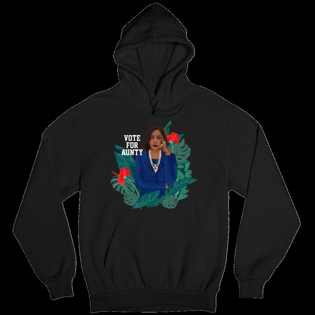 DrAppleJax's tweet photo. @awryaditi Very true. Lol I guess I waa also on the aunty train because I saw this hoodie and really wanted it. But its sold out. https://t.co/9z4sUqom2O