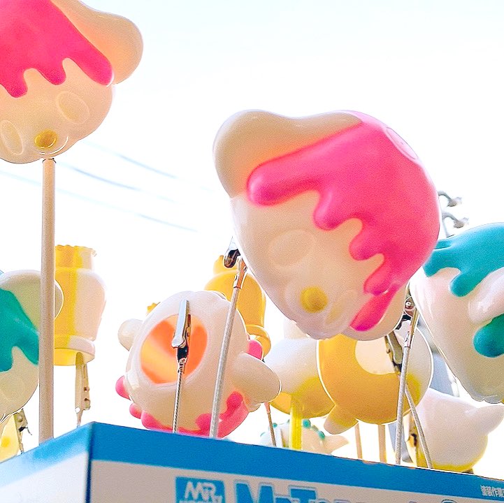 BearicePuppice's tweet photo. デザフェスにてデビュー🐻🐶✨💖

アイスのくま、ベアリスと
アイスの小犬、パピスです✨

1個1個手塗りだよぉ〜💖

#デザフェス #sofubi #sofvi #ソフビ #doll #bearicepuppice #ベアリスとパピス #dreamooland #moo https://t.co/Jmzgt6xnTN