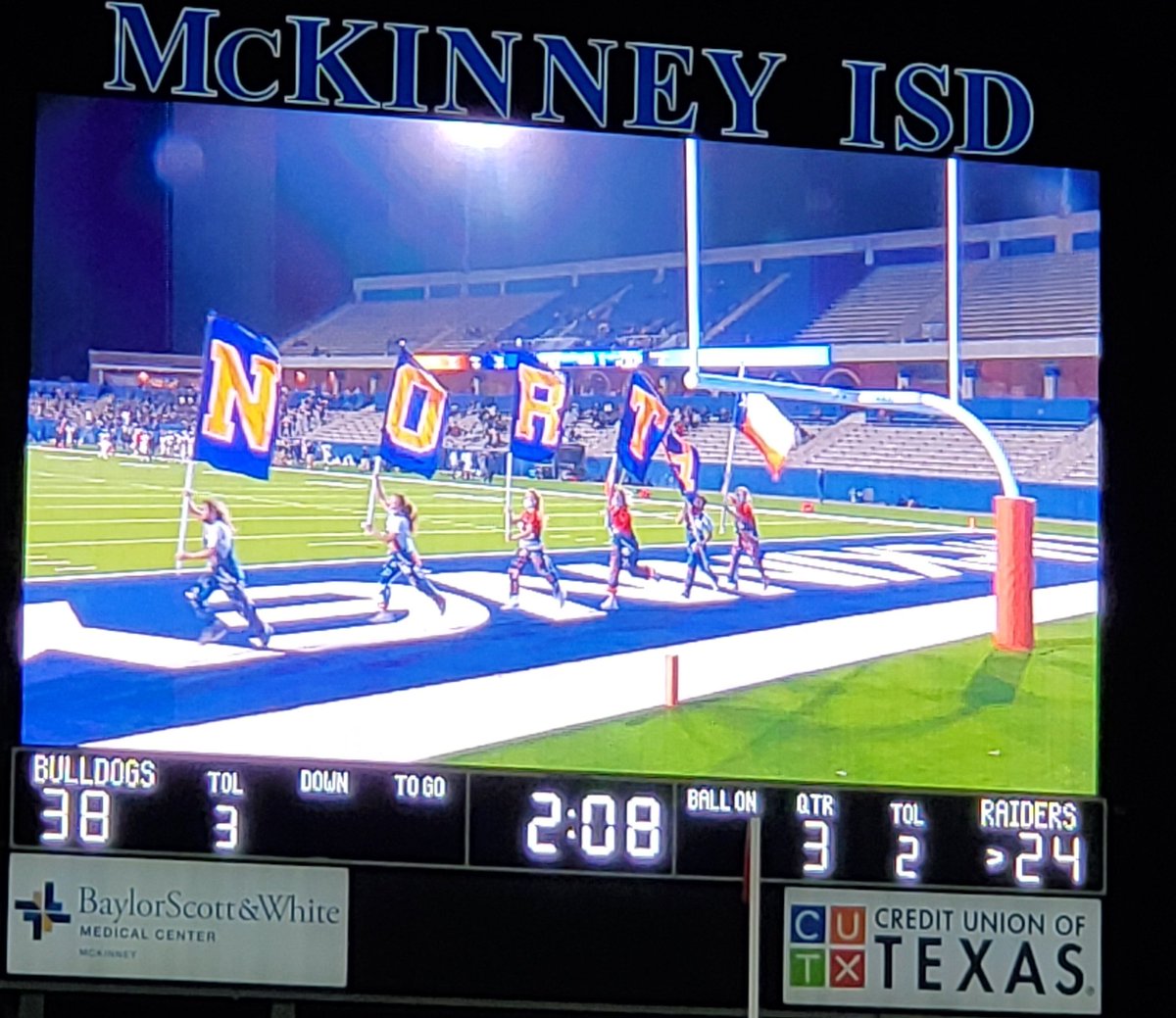 That was a QUICK <a href="/MNHS_Football/">McKinney North Football</a> 83 yard kick off return for another score! 38-24!