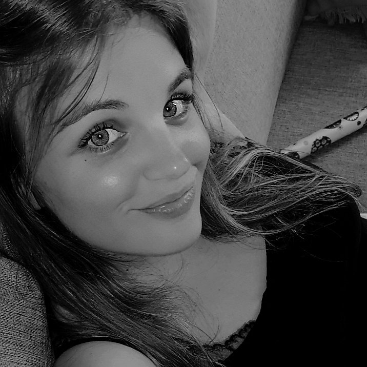 Choukette1215's tweet photo. #NouvellePhotoDeProfil https://t.co/Mwmzj9hPYH