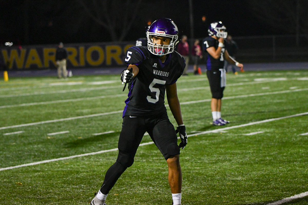 WaukeeFB's tweet photo. Scoreboard Update
Waukee 7
Ankeny 28
Final #GoWaukee @CIML17 @Local5Blitz #iahsfb https://t.co/byv8hXLxqz