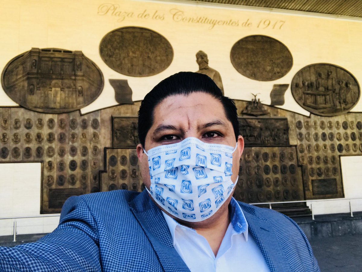 miguepolvo's tweet photo. Visitando a los amigos!! 😉 https://t.co/o42ocHKIww