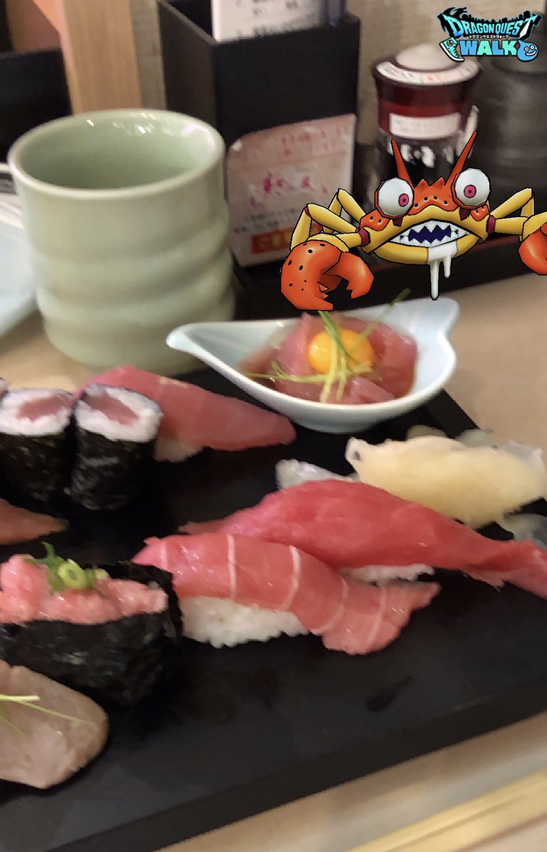 Chiesa1970's tweet photo. 行ってきました、すしざんまい。
「ドラクエ」という声が店内に飛び交ってましたー。
#dqx 
#ドラゴンクエストXまぐろづくし https://t.co/xESbaPP4Tw