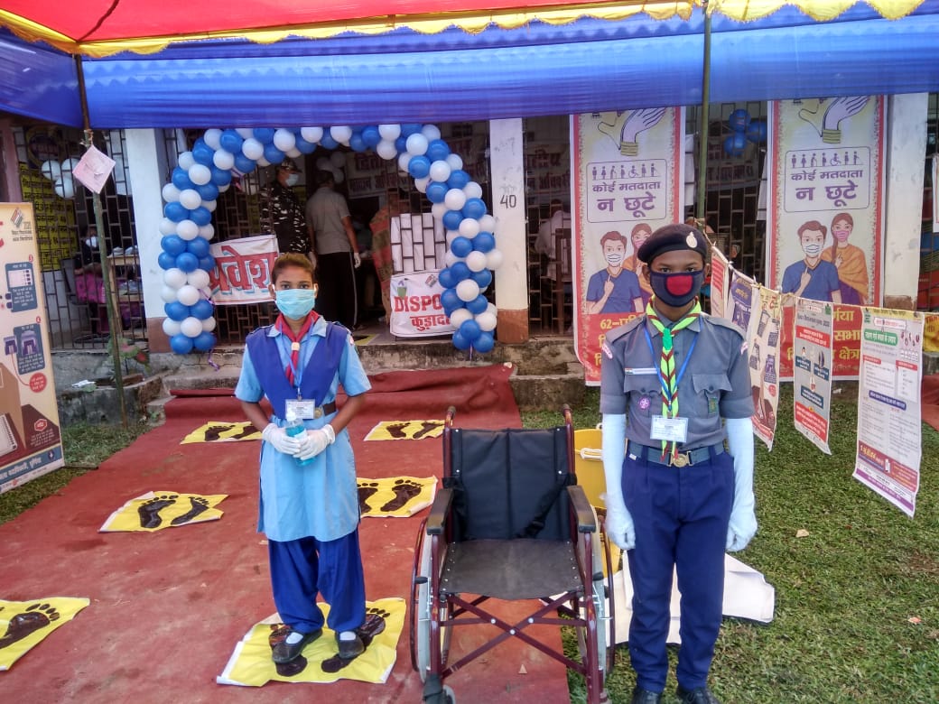 airnews_patna's tweet image. #Bihar Polling #Third_phase  A scout volunteers in festival of democracy in Purnea.
Pics @ Homi Chandan