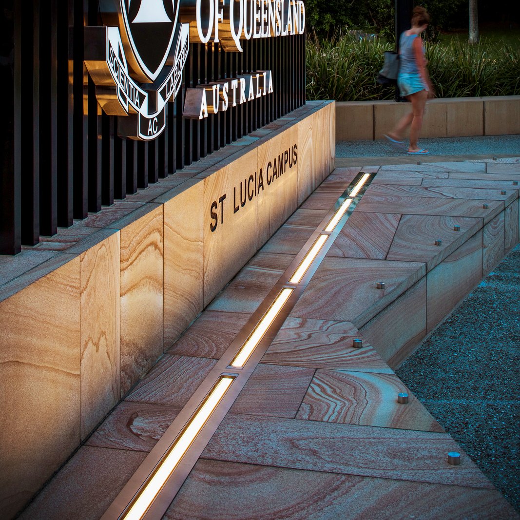 specnetters's tweet image. LED Linear Inground Luminaires - ETV100 from WE-EF [View Article: zcu.io/UigK] @WEEFANZ #Inground #Linear #Lighting #Luminaires