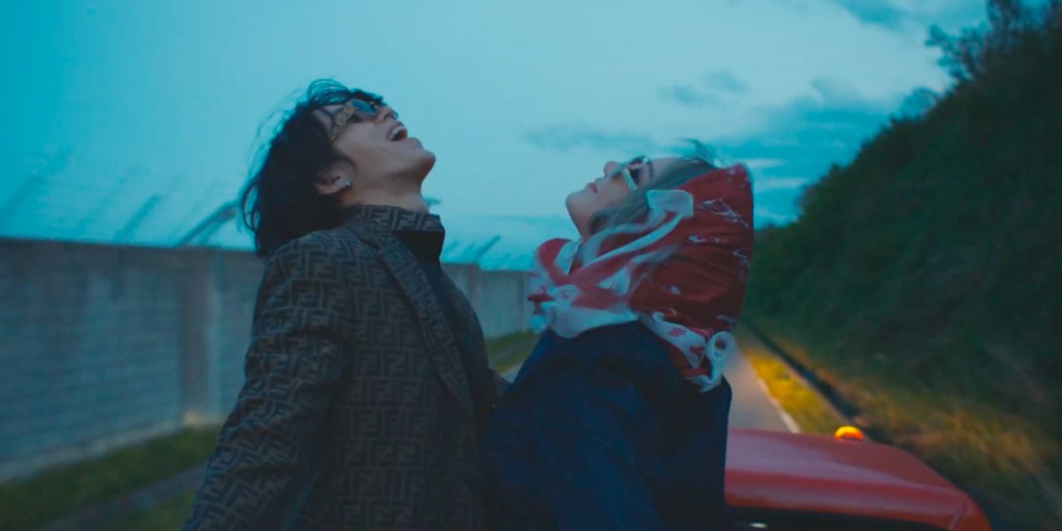 bandwagonPH's tweet photo. CL teams up with DPR Ian for '5-STAR' music video – watch
https://t.co/aEfWk6Aj5b #5STAROfficialVideo #CL #DPRian https://t.co/me6ff2W4Vo