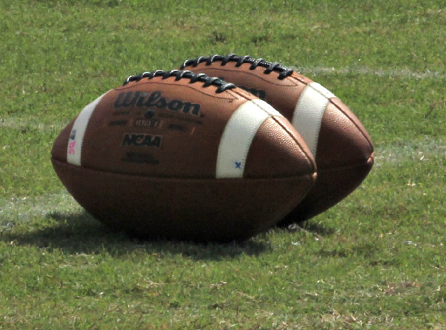 TBSports5's tweet photo. Wilson County's Friday Finals -- 
Watertown 63, Tellico Plains 14
Jackson Christian 45, Friendship Christian 35
Riverdale 40, Wilson Central 0
Mt. Juliet 17, Warren County 14

@MainStreetPreps https://t.co/CeWf1PRRf2