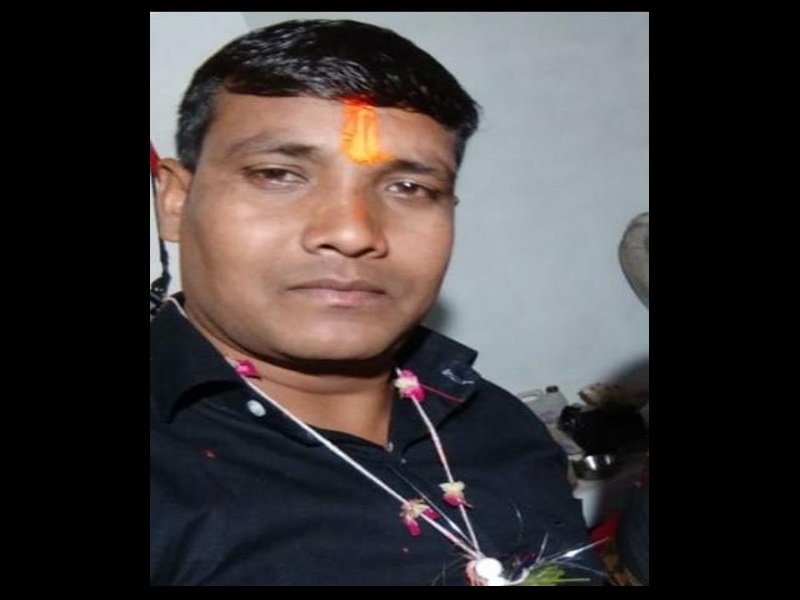 sindhunag's tweet photo. 7 Nov 2019
CONSTABLE KAMTA PRASAD
#151Bn @crpfindia
made his supreme sacrifice fighting maoists in forests of Pamed, Bijapur, Chhattisgarh and came home wrapped in tricolour
Paying homage to him on his Balidan Diwas
Salutes And gratitude 🙏
#KnowYourHeroes https://t.co/G3N5ENMGY0