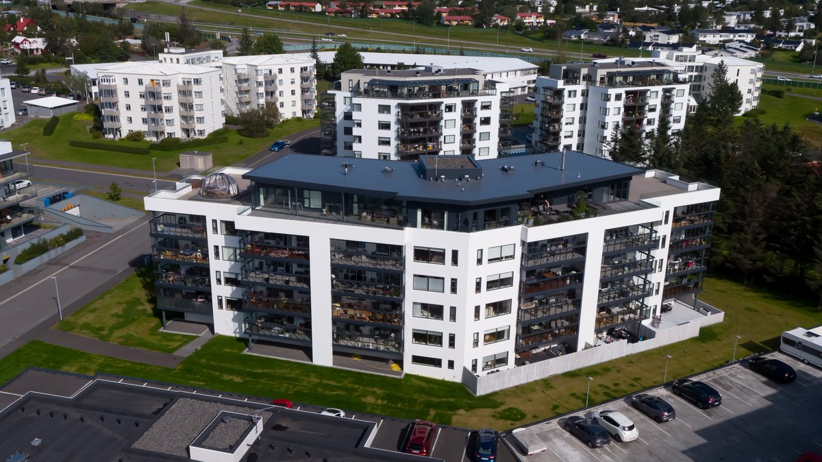 Kópavogstún 10-12, Kópavogi. 29 íbúðir, byggingarár 2015