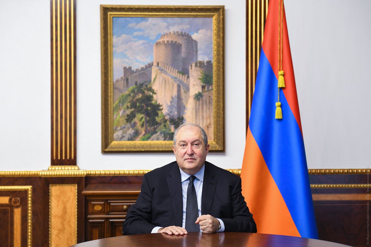 ArmSarkissian's tweet photo. We have the most powerful weapon: ourselves and our unity!
Making donations to the @ArmFundGlobal, you are helping to address the plight of #Artsakh families and refugees in #Armenia, and to rebuild destroyed schools and homes. My full address: https://t.co/Rv4vLk0pqw https://t.co/yH82q4FRzN
