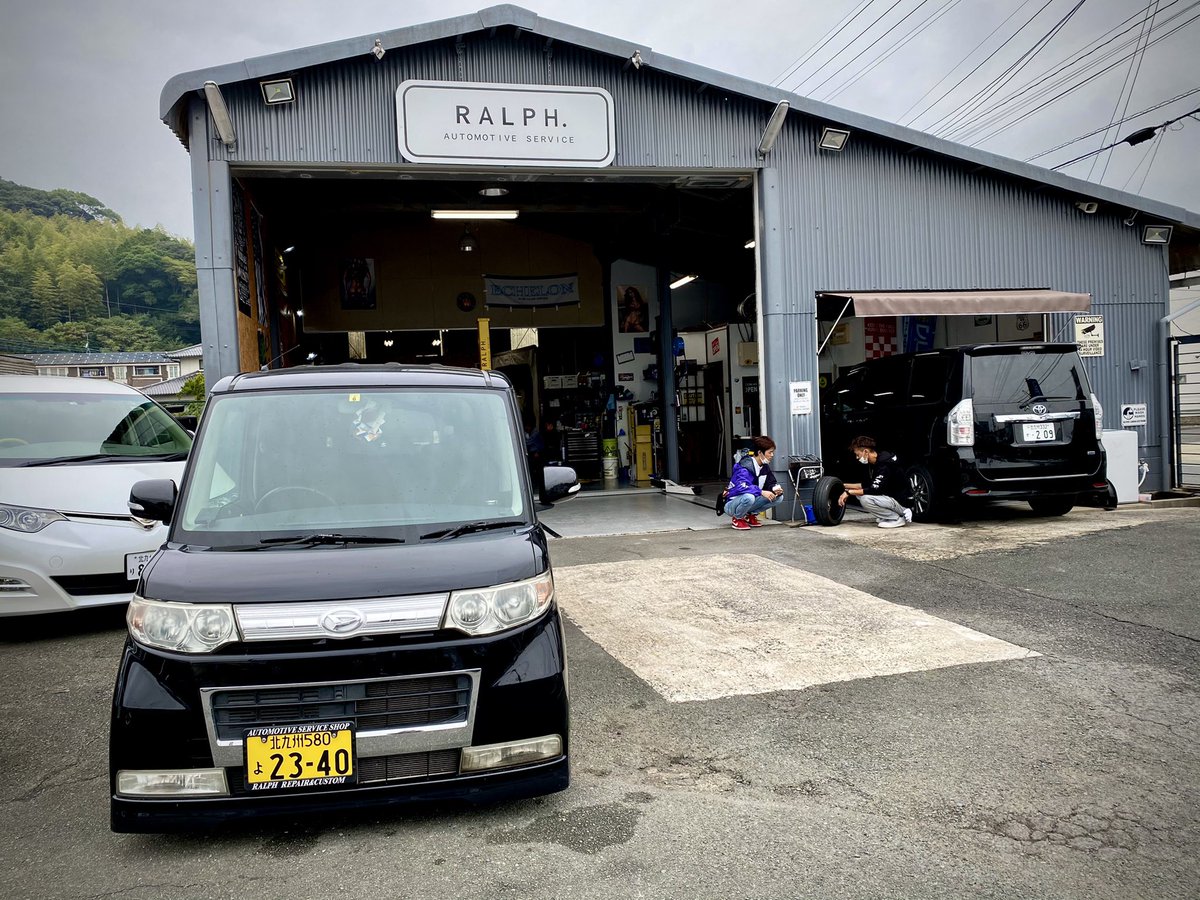 ralph_onga's tweet photo. オカプリと上田くんご来店☺️
上田くんは車買い替えては初✨グロリアの時から来てくれてる^ ^ https://t.co/oG1qxyLHWf