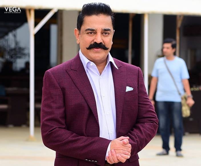 vegaent's tweet photo. Vega Entertainment Wishes a Very Happy Birthday to Actor #KamalHaasan
#Kamal #Haasan #Indian #Actor #Birthday #November07 #Vega #Entertainment #Vegaentertainment https://t.co/hKFEw0zDgW