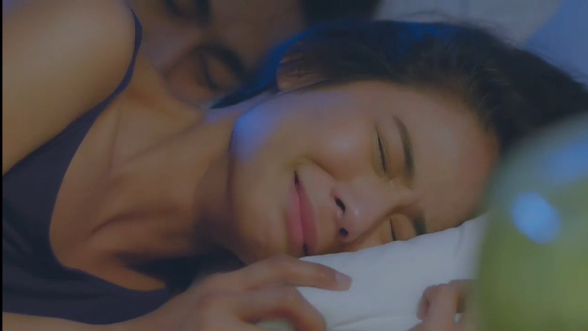 TeamDEVONairs's tweet photo. Paano Ang Pasko?💔😭

WATCH:

IG: https://t.co/iOi4qM2pC7

YT: https://t.co/tjR1NJ9fKQ

#DevonSeron @DEVONline_SQUAD @devonseronworld @DEVON_Fan2012  @theideafirst_co
@TV5manila #PaanoAngPasko https://t.co/8lSdRgWr9j