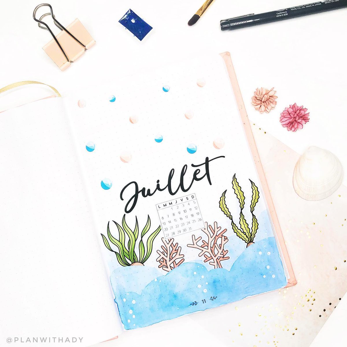 ALotMallForYou's tweet photo. Marine garden🐠
🌿This marine theme bujo cover is created by artist @planwithady on IG.
https://t.co/PWvhUg4BD7
🔖#JournalExample #CollegePlanner #SchoolJournal, #JournalDesign #JournalTopics #WhatToWriteInJournal https://t.co/AwS3AcGJXX