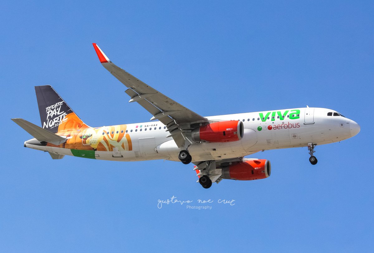 GustavoNoe2's tweet photo. @VivaAerobus (Tecate Pa'l Norte 2020) 
A320-232
XA-VAX @AICM_mx #vivaaerobus
#tecatepalnorte #airbus #a320 #aviation #avge #aviationphotography #plane #plqnespotting #spotting #mmmx #aicm https://t.co/NpwecM0HlT