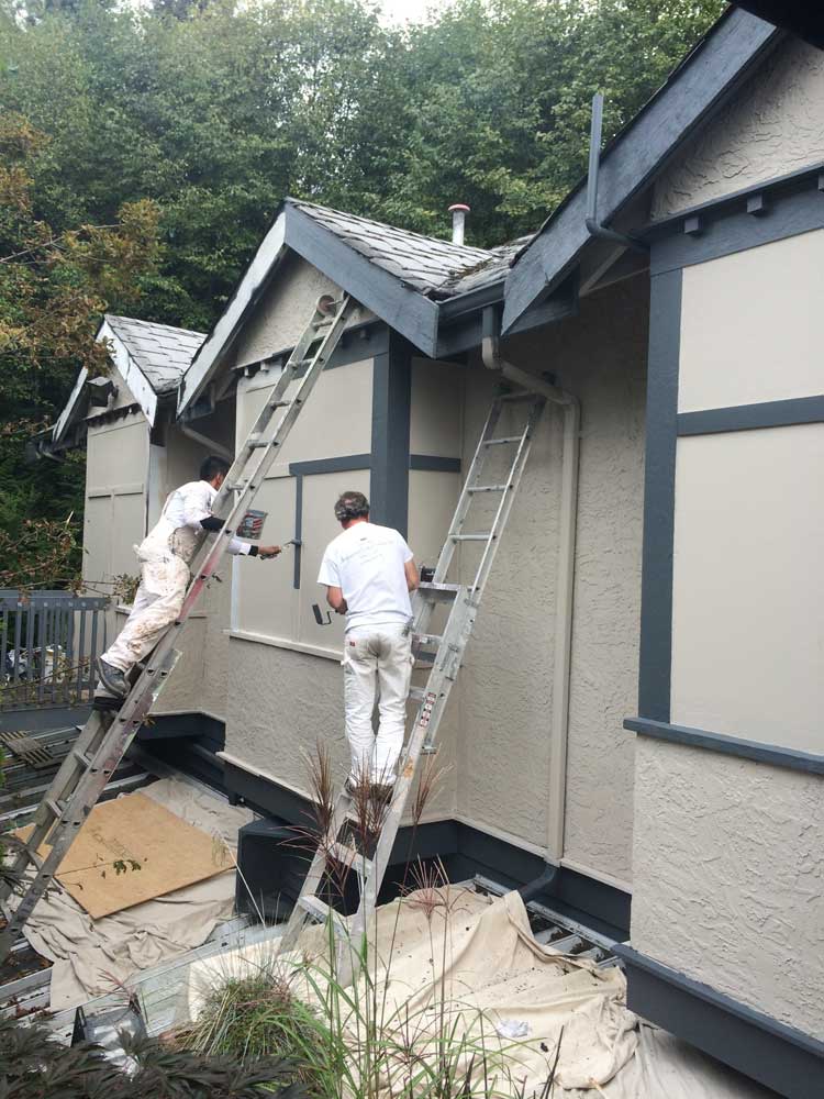 kingpaintworks's tweet photo. Get painted by a professional #hireapro in #vancouver 604-551-5826 King Paint Works https://t.co/W7p9r8Ta9V https://t.co/U0fyDXvVq9