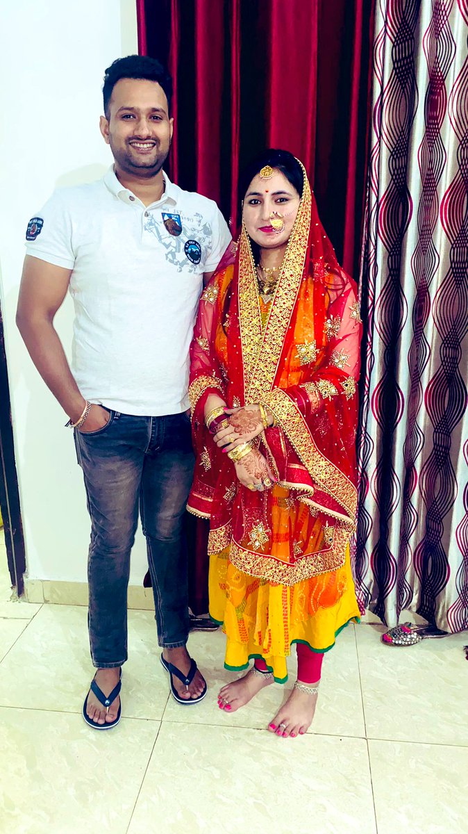 arvindbhardwajk's tweet photo. Happy Karva Chauth https://t.co/QM1axzEMn8