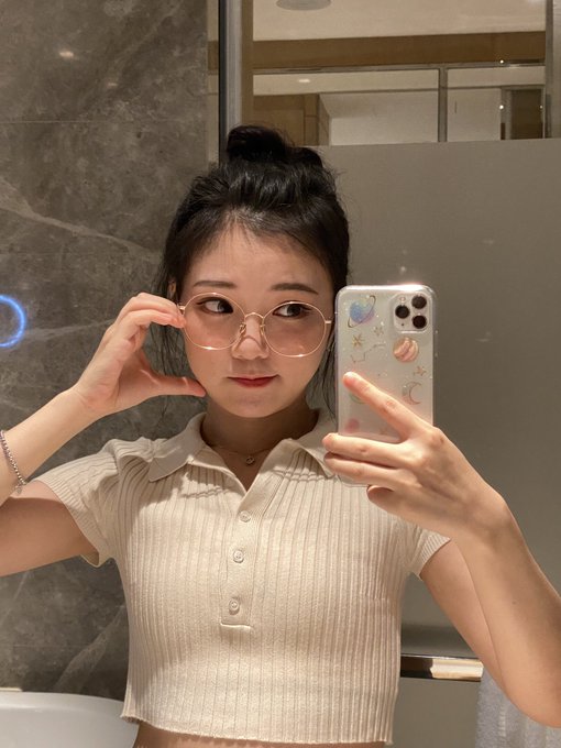 Twitterのコスプレ画像39