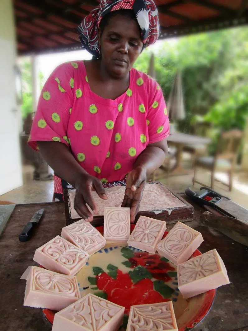 totozanzibar's tweet photo. Today you can find delicious and all natural DADA products at the #KwetuKwenu #Market in #Fumba Town, from 10 to 5, #Zanzibar
#jam #chutney #Feta #Cheese #Mozzarella #soap #honey #tourist #Hotel #Food #Permaculture
FFF - farmers, food and fun
Karibuni
https://t.co/StJnTyC9QP https://t.co/2Godvrhpf7