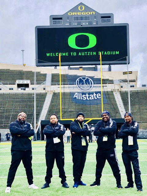 CoachTTMP's tweet image. I wish I could be out there with my family tomorrow @coach_cristobal #TMPDucks 🦆 @CoachHeyward @coachwinters26 the whole staff shows that love. #SaveThePostalService @zaayc Back